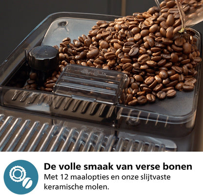 Philips 5400 Series - Volautomatische Espressomachine - LatteGo Melksysteem - 12 Soorten Koffie + Heet Water - Zwart - + AquaClean Filter - EP5447/90